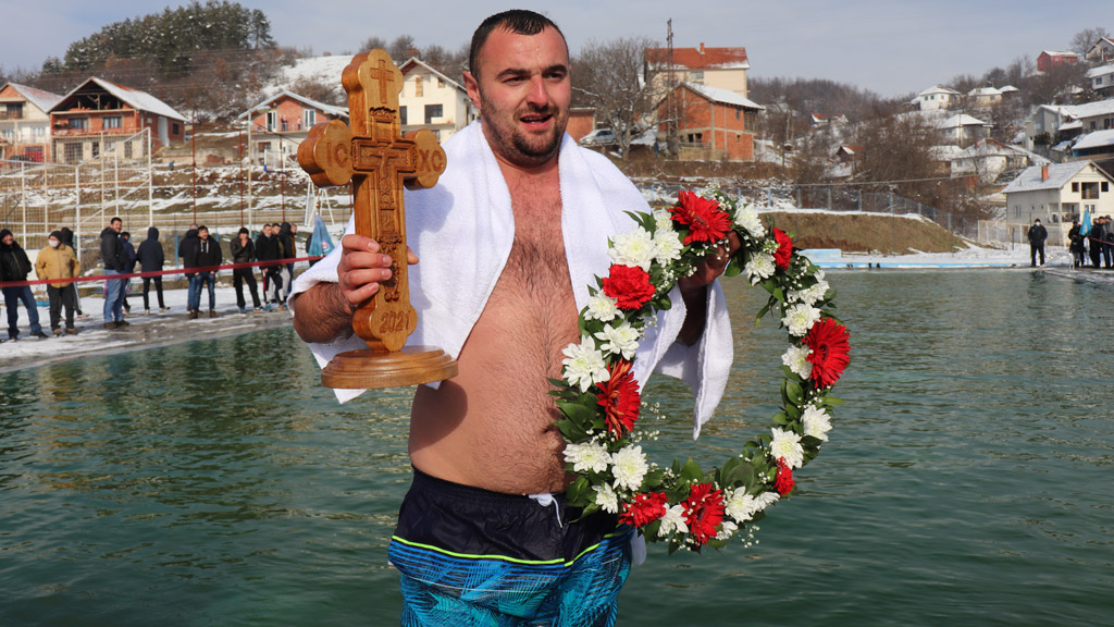 Стефан Ристовић победник овогодишег пливања за Часни крст У Куршумлији